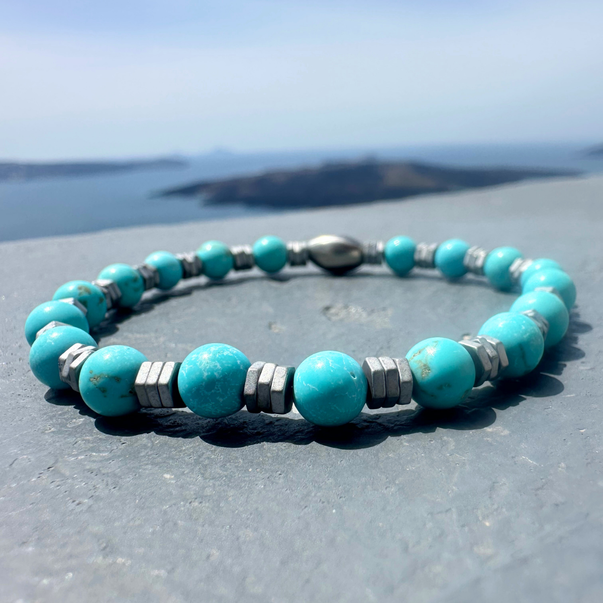 Men’s Handmade Bracelet With Natural Mineral Stones, Turquoise Howlite & Gray Hematite.