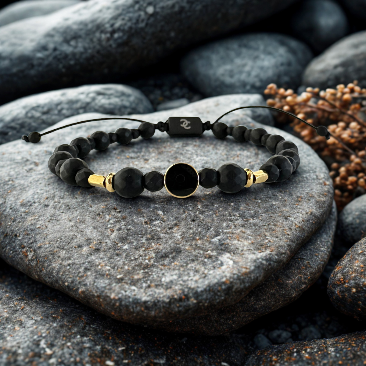 Men's Handmade Bracelet with Onyx Taye