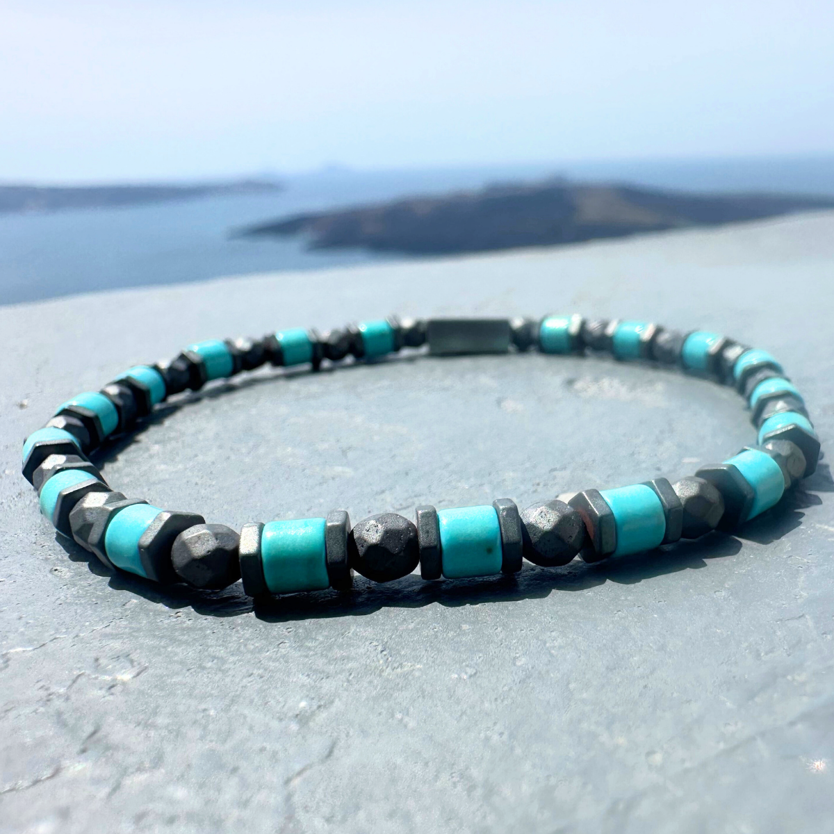 Men's Handmade Bracelet with Turquoise Howlite & Hematite Beads