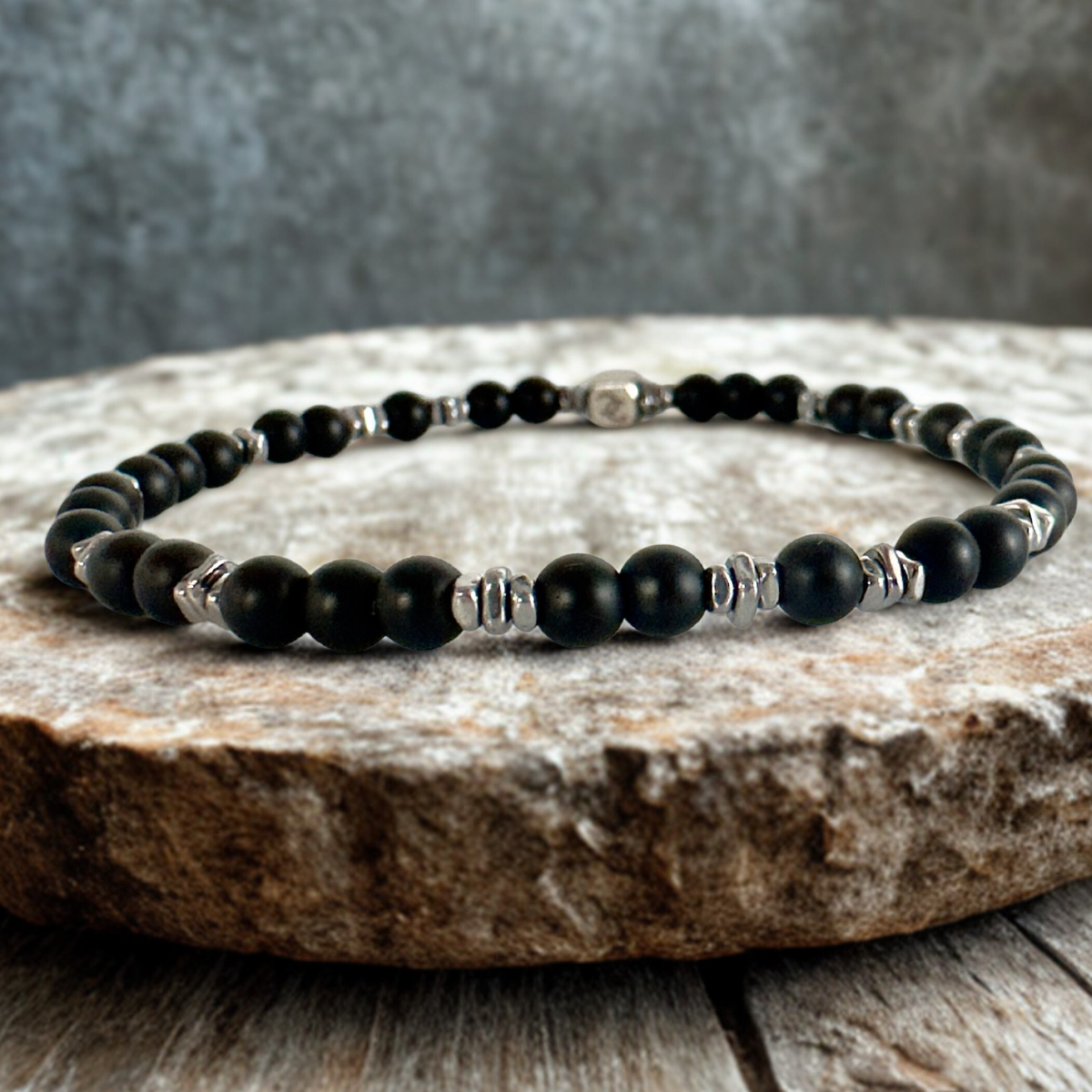 Men's Handmade Bracelet with Onyx & Hematite